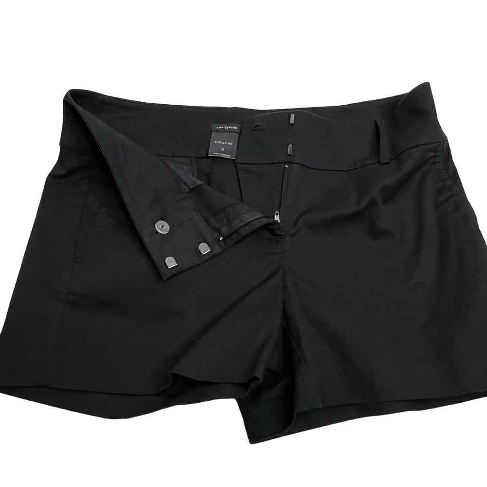 Ann Taylor Factory black signature shorts size 8 - Picture 9 of 12